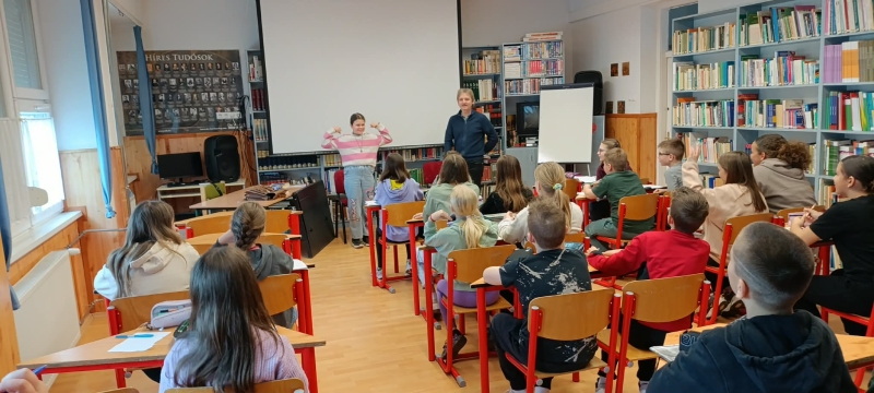 Rendhagyó irodalomórák 2026.